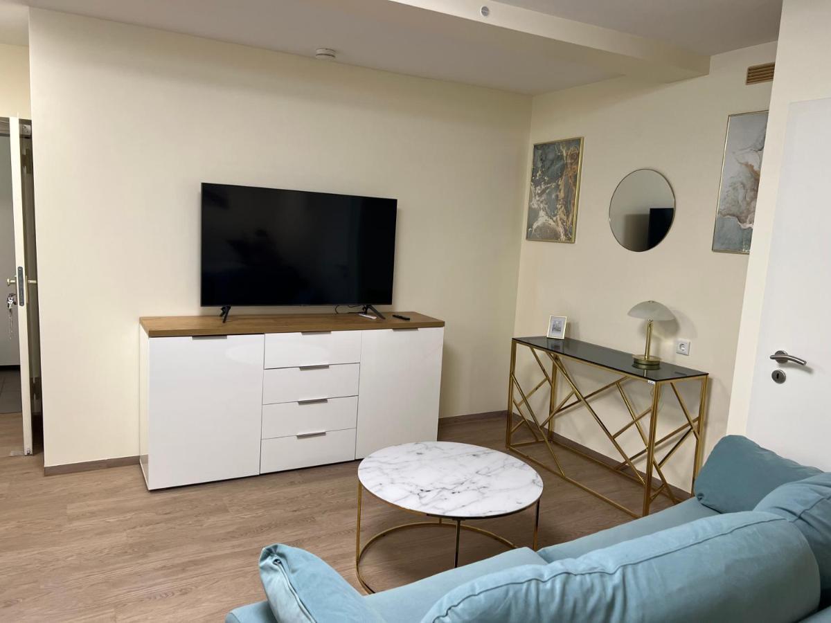 Souterrain Studio-Apartment Нюрнберг Экстерьер фото