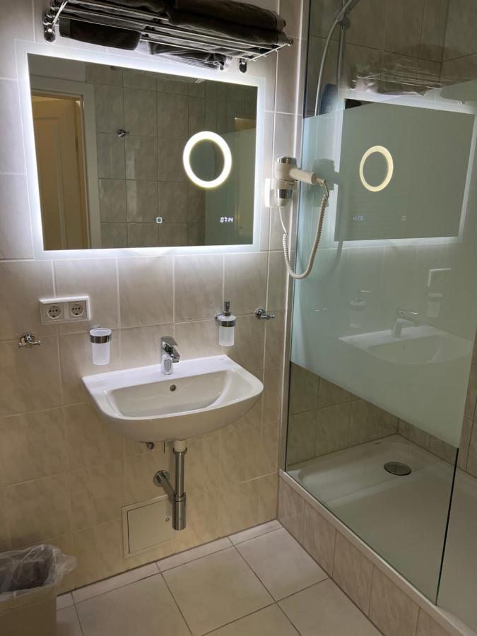 Souterrain Studio-Apartment Нюрнберг Экстерьер фото