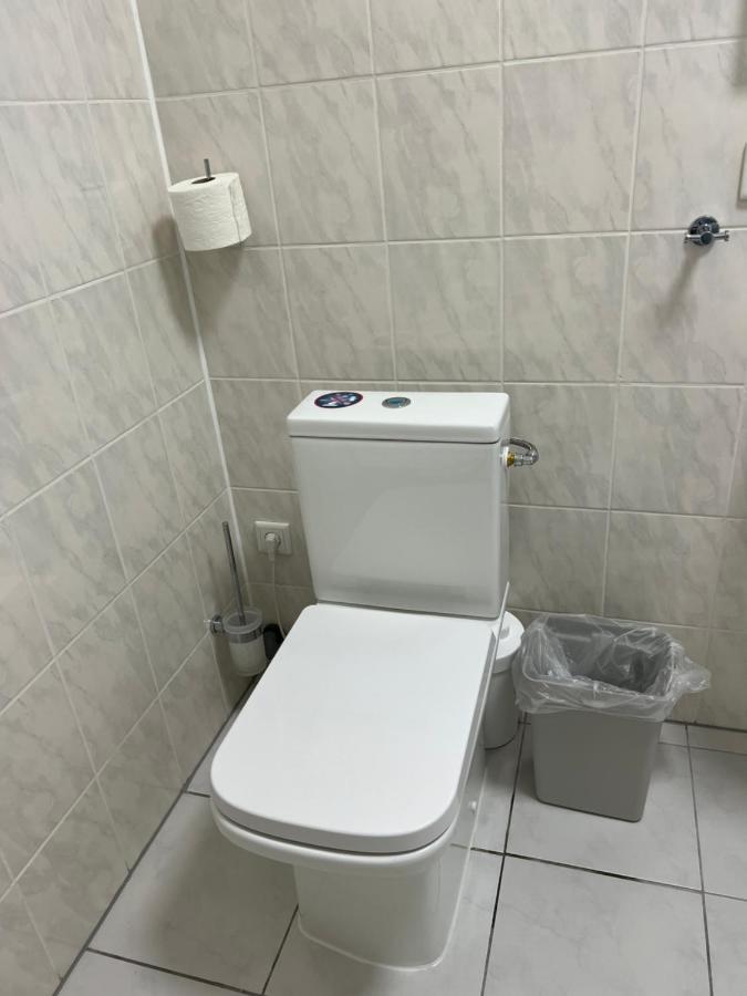 Souterrain Studio-Apartment Нюрнберг Экстерьер фото